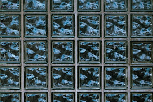 Documento de configurações separado do código principal.